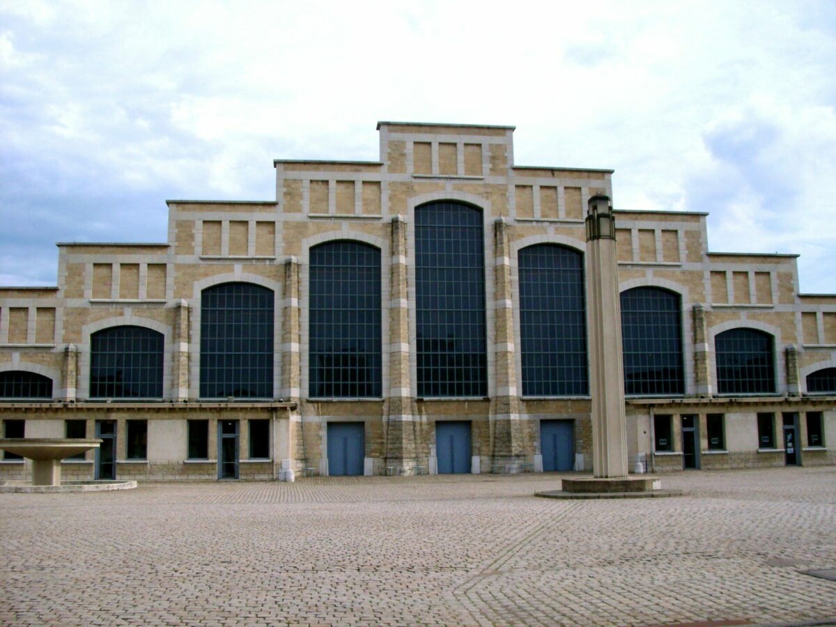Halle Tony Garnier