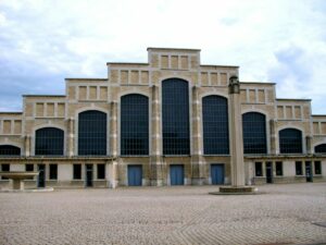Halle Tony Garnier